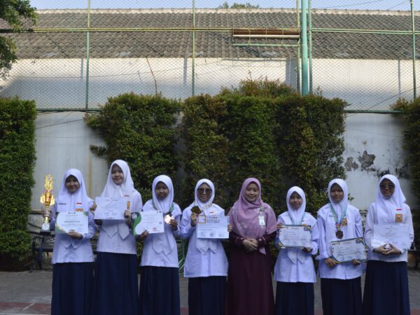 SMP Islam Hidayatullah Semarang prestasi